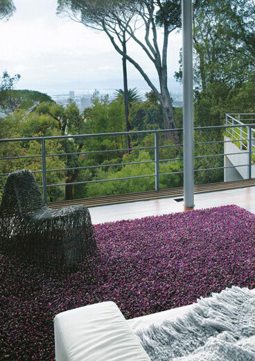 Фиолетовый ковер с длинным ворсом Rocks